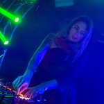  MG 7358 Groove Circle