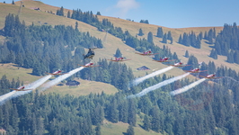  MG 0008 SuperPuma &amp; PC7 Team Gstaad