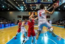  MG 0508 Basket CH vs POL